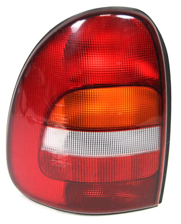 04576247 Heckleuchte links Voyager III