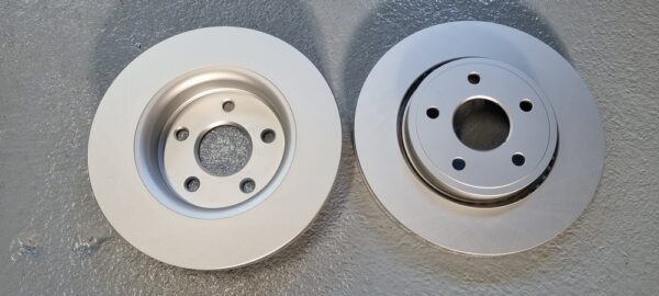 DDF1593C-1 Bremsscheibe VA FERODO WH/XH